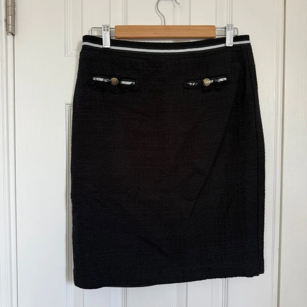 Talbots Black Classic Tweed Pencil Skirt Gold Crest Buttons Preppy Career 6P EUC